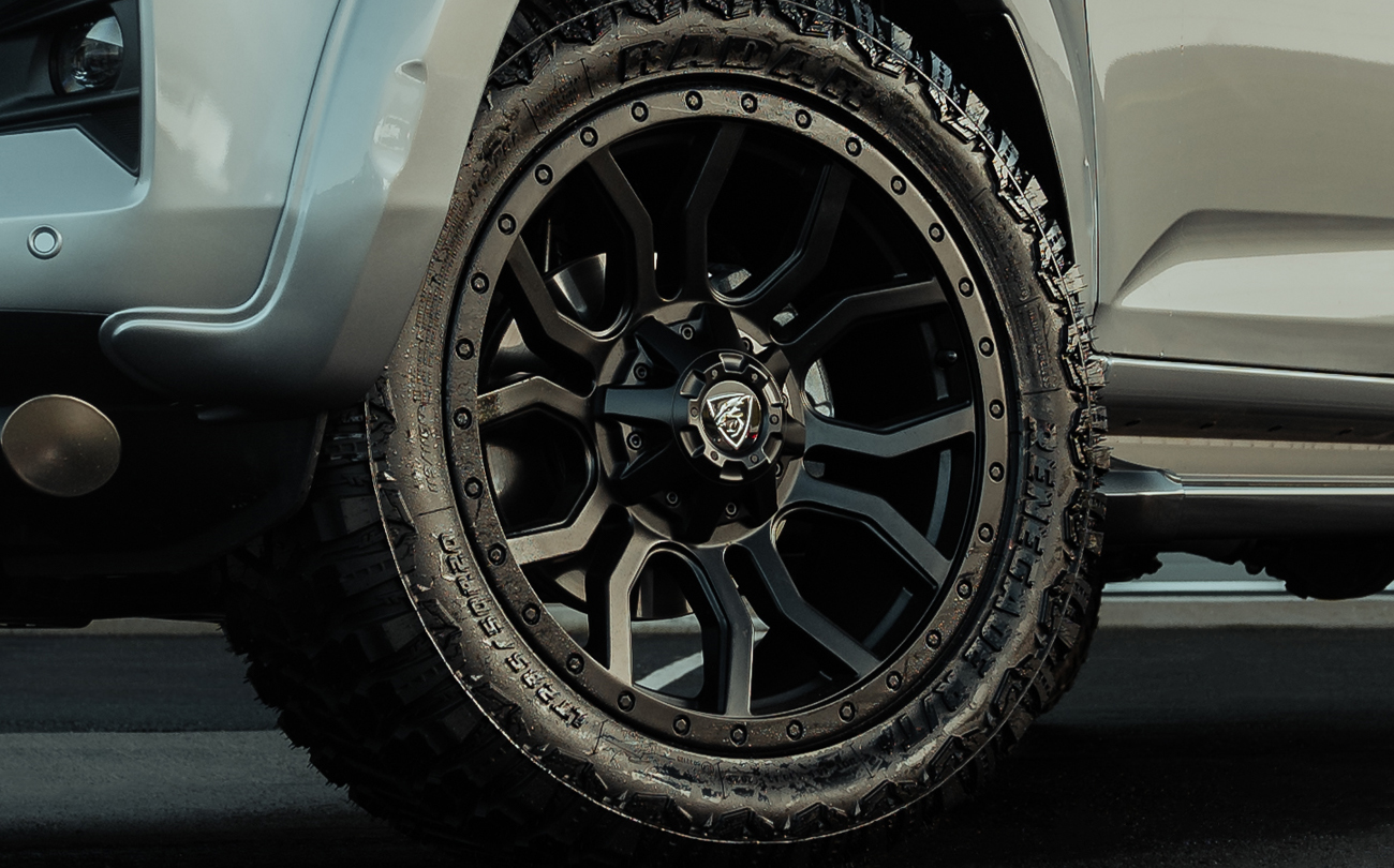 Black 20 inch Predator alloy wheels for Isuzu D-Max