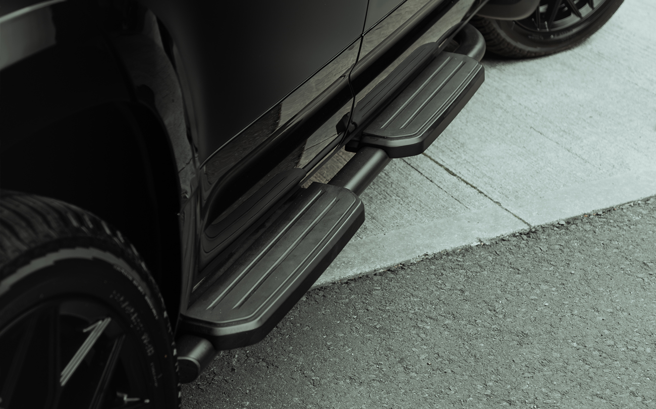 Predator Side Steps for Land Rover Defender 2020 Onwards