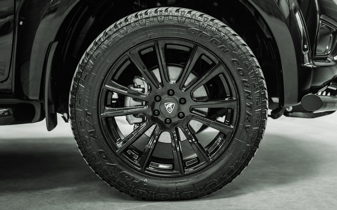 20" Predator Denali Alloy Wheels