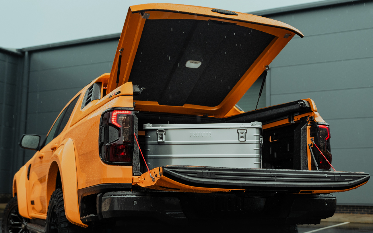 Alpha SC-Z Tonneau fitted to a Cyber Orange Ranger